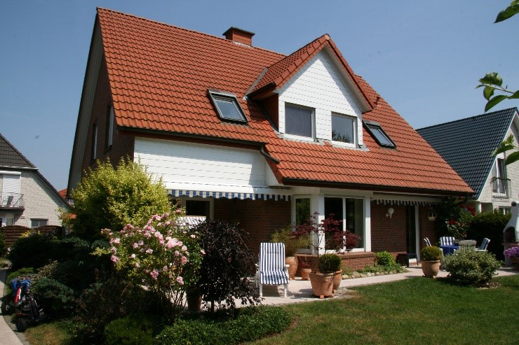 Immobilie verkaufen in Aachen und Hamburg